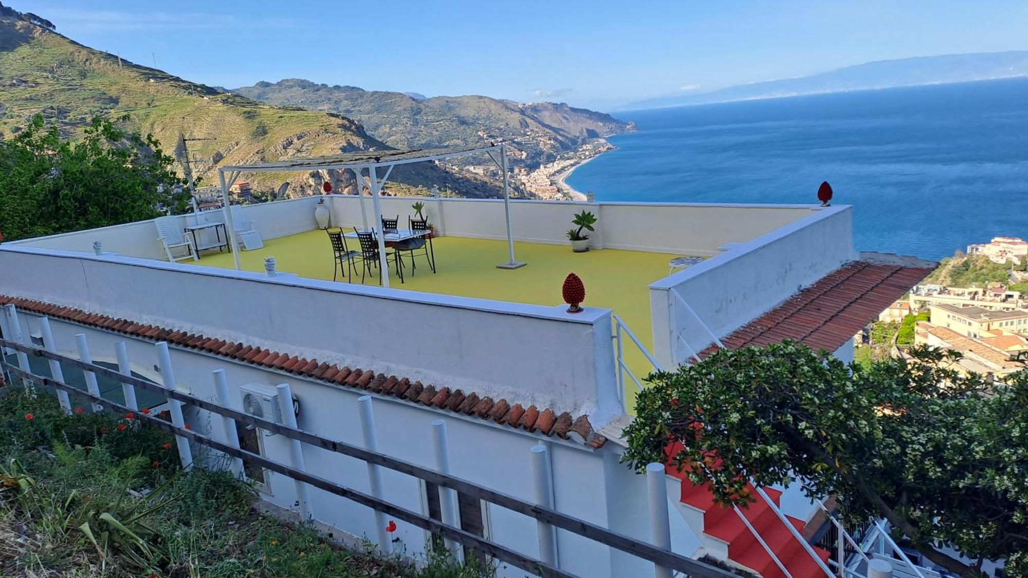 Villa Johnny&Mary's house breathtaking view locazioneturistica Taormina Esterno foto